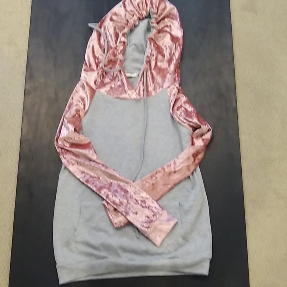 12pm Sweatshirt